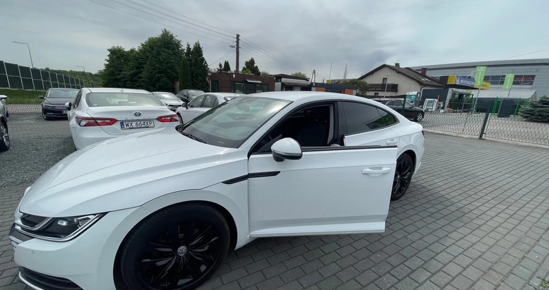 Volkswagen Arteon cena 84900 przebieg: 167000, rok produkcji 2017 z Mikołajki małe 232